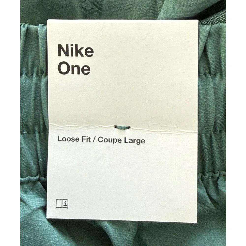 NWT‎ Nike One Dri-FIT High-Waisted Girls Lg Shorts Green Woven Training Short